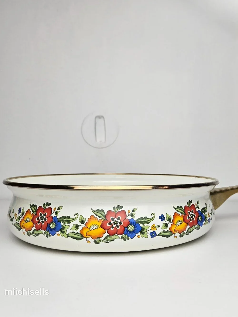 vintage 1970s enamel pan